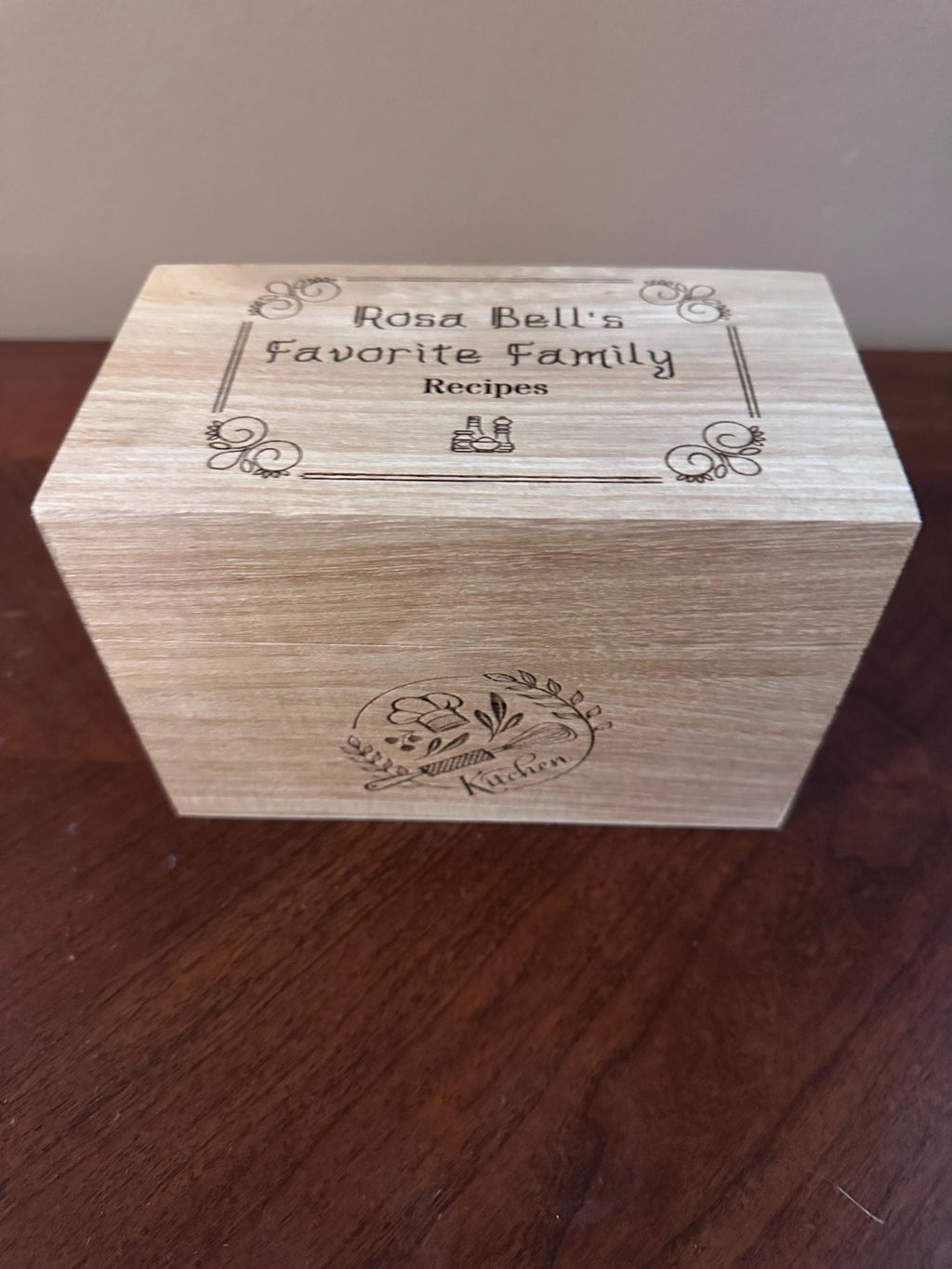 Rustic Wooden Recipe Box – Treasured Recipes, Timeless Style, and Heirloom