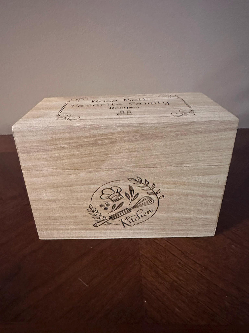 Rustic Wooden Recipe Box – Treasured Recipes, Timeless Style, and Heirloom