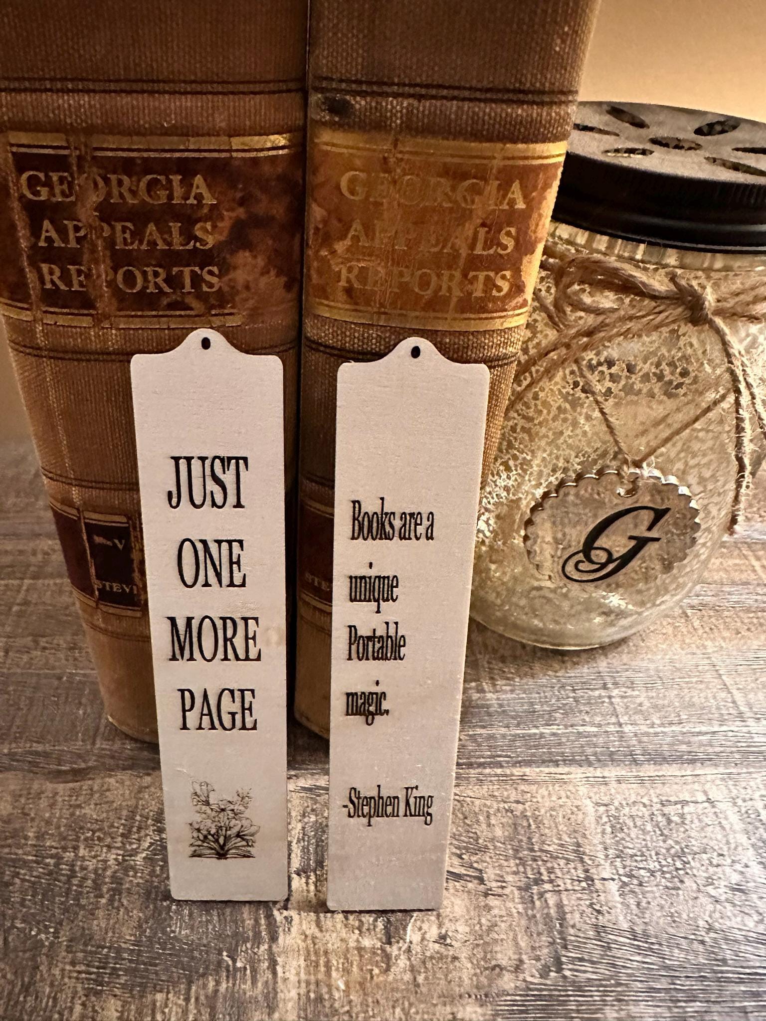 Custom Engraved Wooden Bookmarks – Personalized Gift for Book Lovers & Teachers
