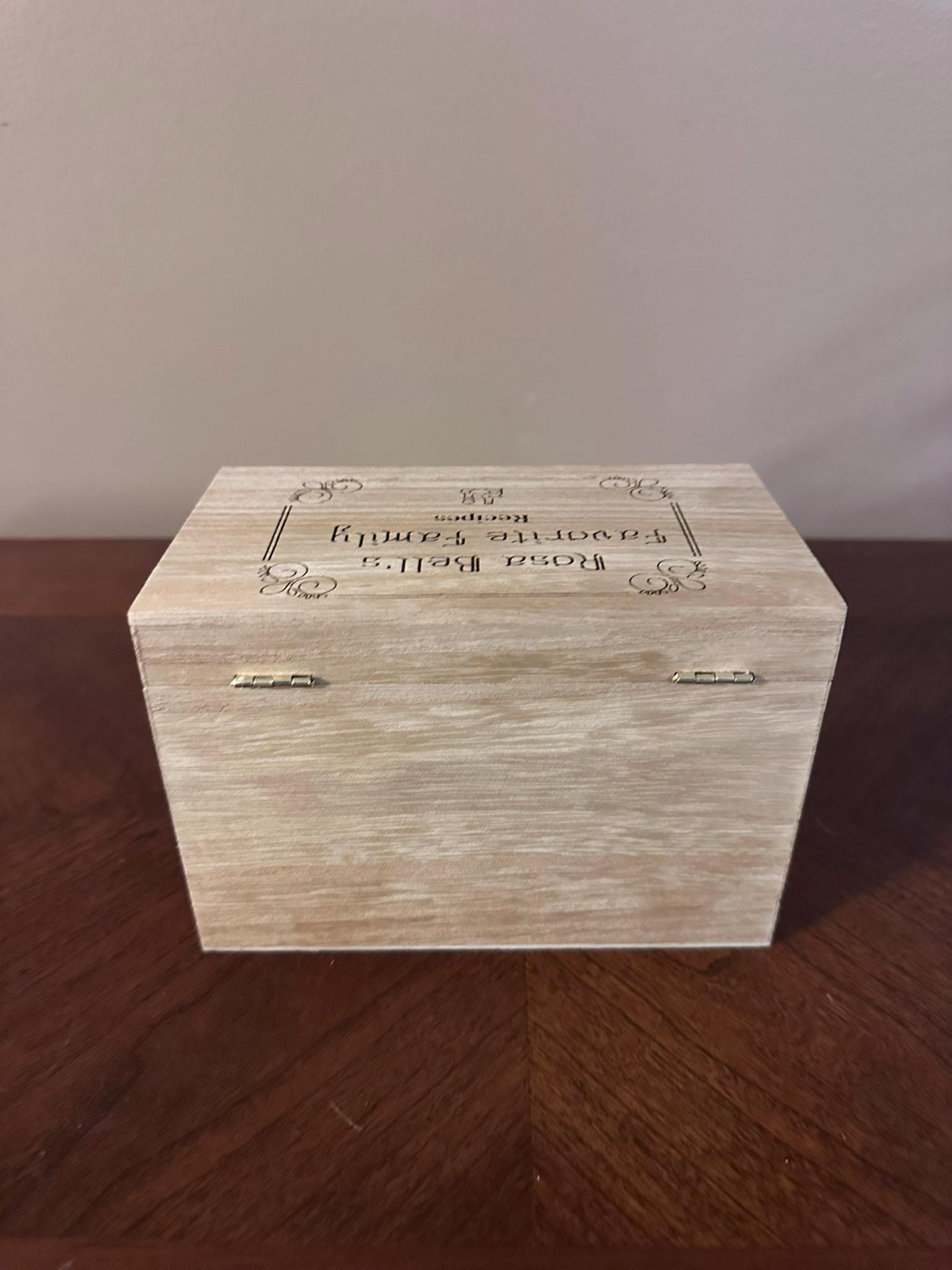 Rustic Wooden Recipe Box – Treasured Recipes, Timeless Style, and Heirloom