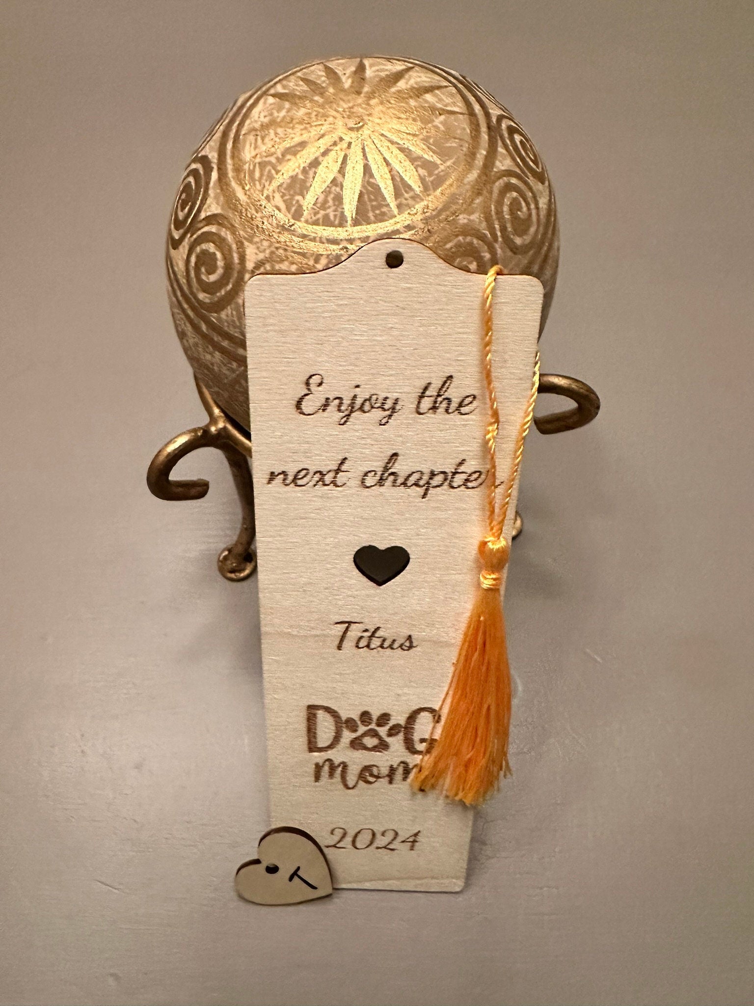 Custom Engraved Wooden Bookmarks – Personalized Gift for Book Lovers & Teachers